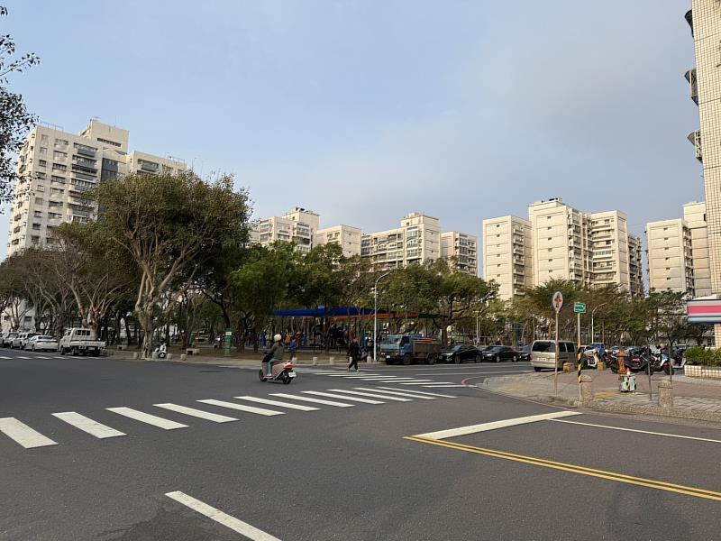 台南南區碳佐麻里園區的發展，帶動周邊新建里、新興里國宅。