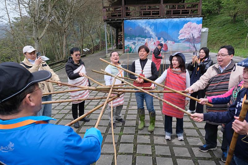 官網-體驗獨特的獵人入山儀式