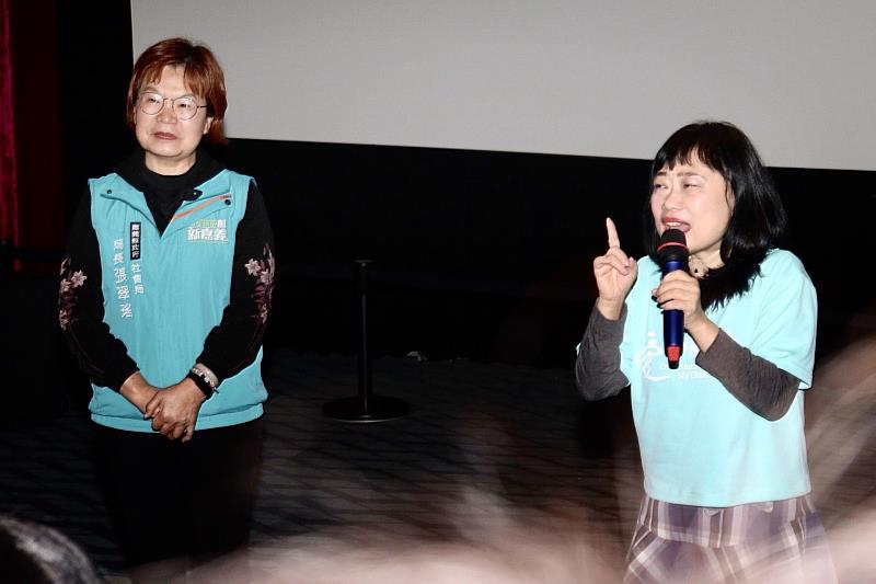 嘉縣社會局包場放映紀錄片「愛子歸來」,促進社會安全網合作-5