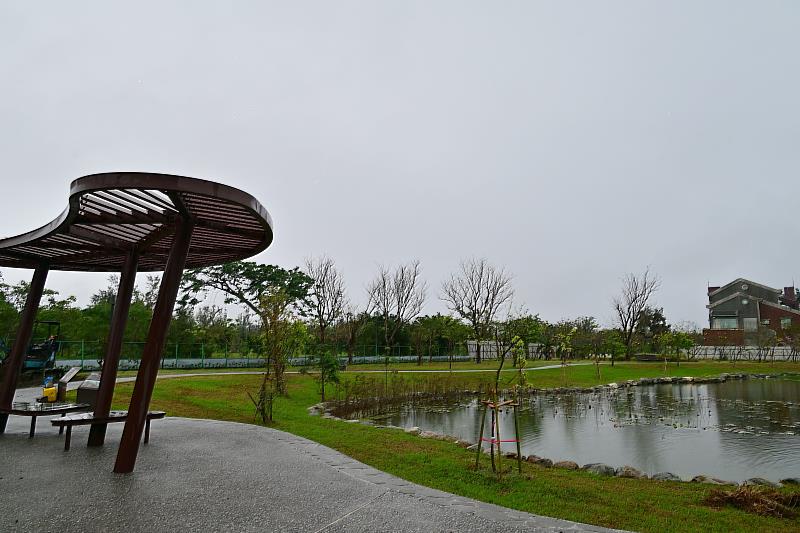 臺東森林公園景觀改造再升級！ 饒慶鈴加碼經費優化園區道路 提升安全與舒適度