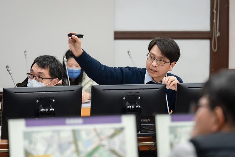竹市府召開交通改善小組第23次會議, 交通處副處長林俊源