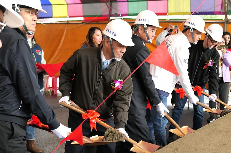 圖5 「苗栗明德水庫自行車暨環湖步道建置工程」開工動土儀式