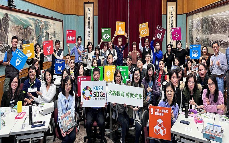 康軒文教女性主管比例接近五成