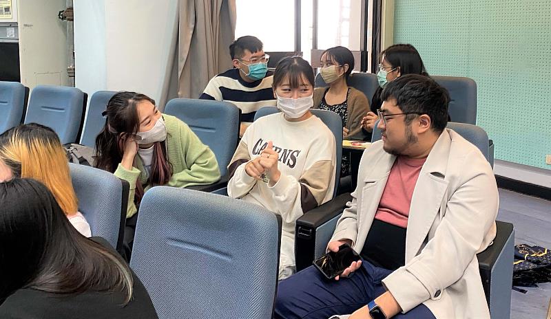 淡江大學推廣教育處華語中心舉辦語言夥伴與華語生交流活動。(圖/淡江大學提供)