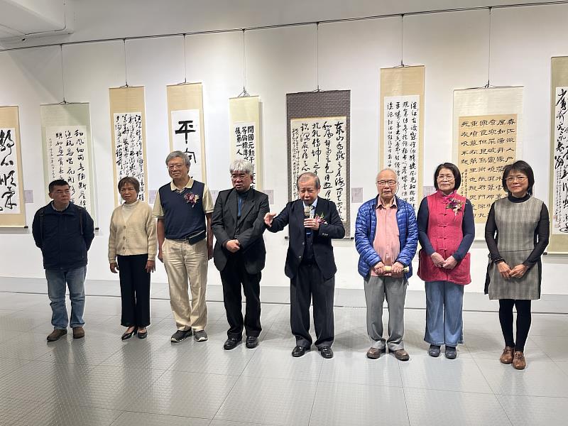 『龍騰墨海』 中國書法學會甲辰會員暨國際名家聯展今開幕，多名新竹書藝家出席。