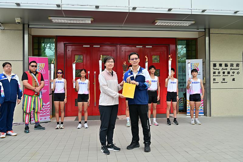 114年全國原住民族運動會聖火傳遞 教育處迎接 允諾臺東全力支持