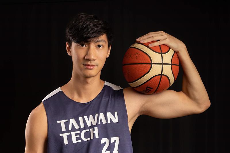 耿少宏以體育績優進入臺科大。