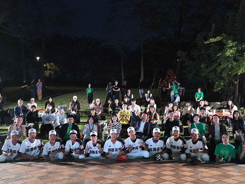 草草戲劇節開幕前夜祭,點燃嘉義的藝術熱潮