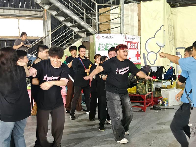 青春活力四射