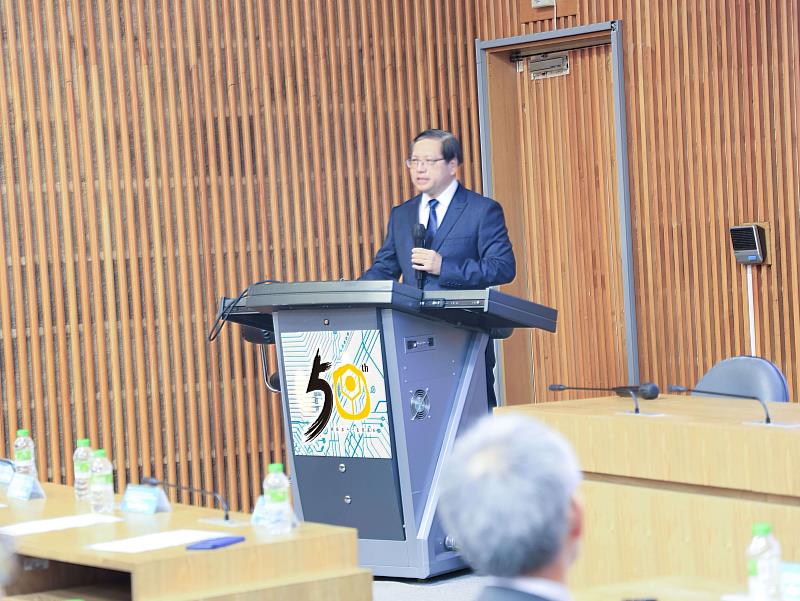 新加坡南洋理工大學 Tan Yap-Peng 教授受邀擔任 Keynote Speaker，發表主題演講。