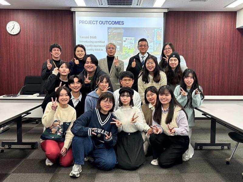 暨大師生赴日本愛媛大學交流,學習日本高等教育如何回應社會變遷,更為兩校未來合作鋪下重要基礎。