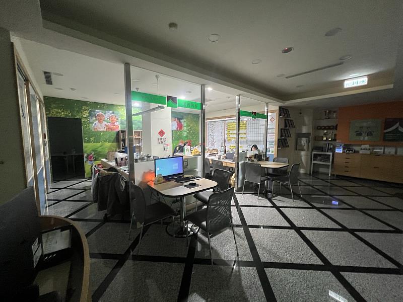 信義房屋號召全台門市自由響應，關閉非必要電力一小時，以實際行動愛地球。