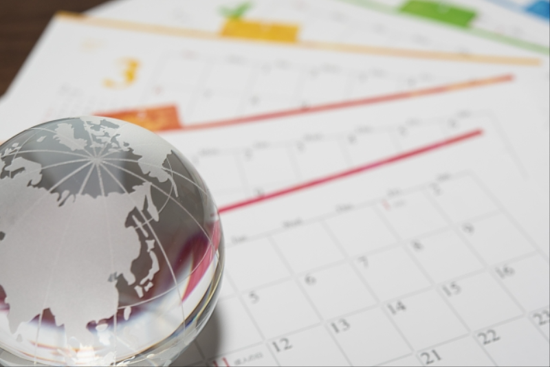 《用英文書寫日期的方法！年、月、日、星期書寫的順序、讀法的總整理》