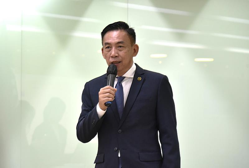 馬來西亞留臺校友會領袖幹部參訪團團長彭慶和致詞