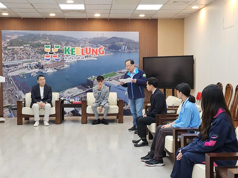 拜會謝國樑市長進行青年座談