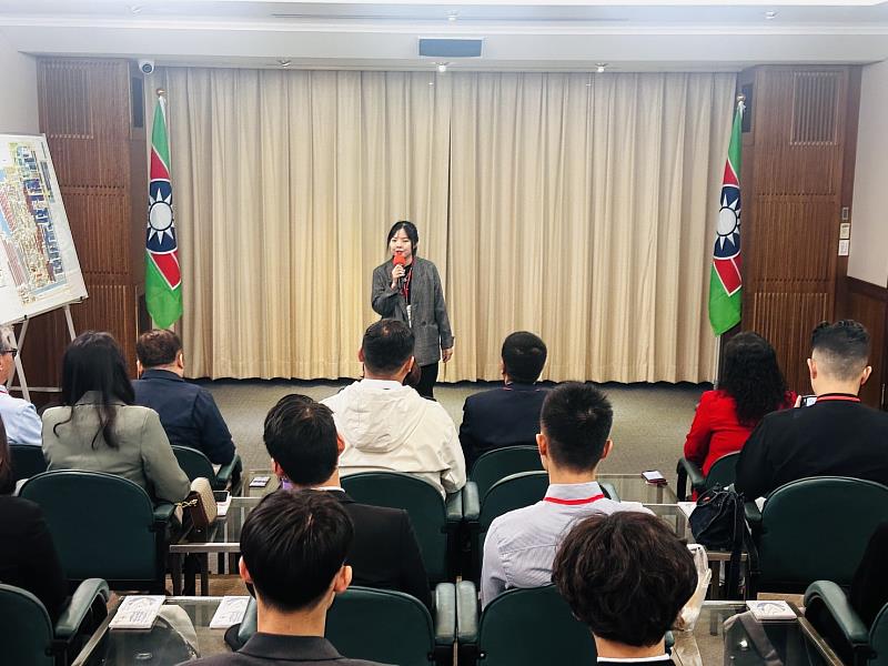 114年高雄市優秀青代表團前往中鋼公司拜會致敬-優秀青年代表致詞