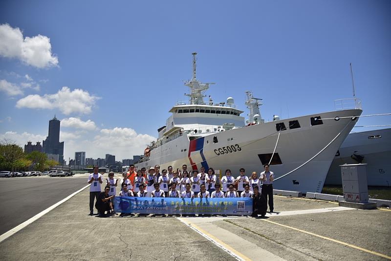 高雄艦船艏合影(113年度活動照片)