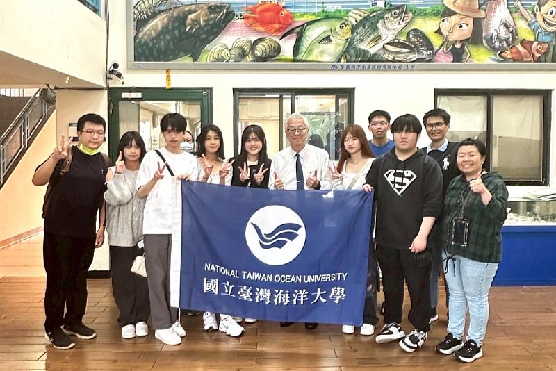 馬祖高中師生參訪水生動物實驗中心