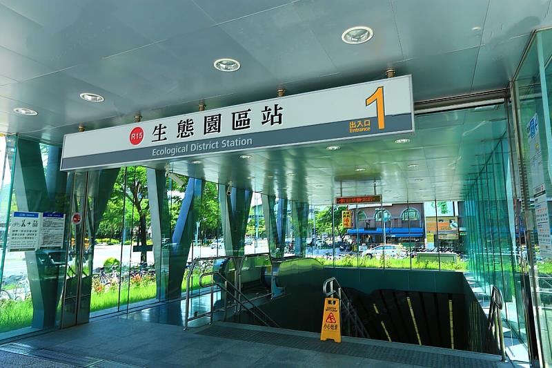 「左營區」三鐵共構交通便利性高、且百貨商場林立，加上兩房建案持續推出，備受購屋族青睞。(永慶房產集團提供)