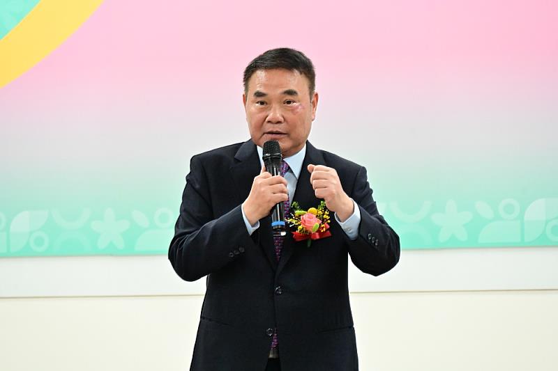 苗栗縣長鍾東錦致詞