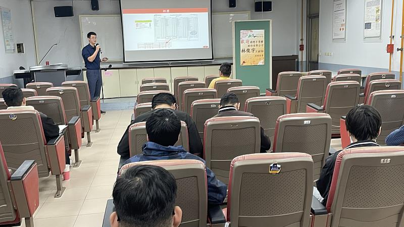 電機所系友林俊宇返校演講
