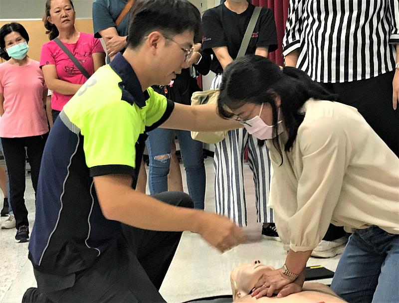 消防局每月19日將持續辦理「119消防宣導讚」活動,強化市民的防災常識與CPR急救技能。