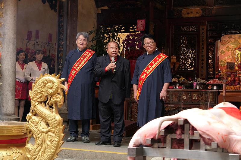 圖3 財團法人褒忠亭義民中學財團董事長黃茂實致詞