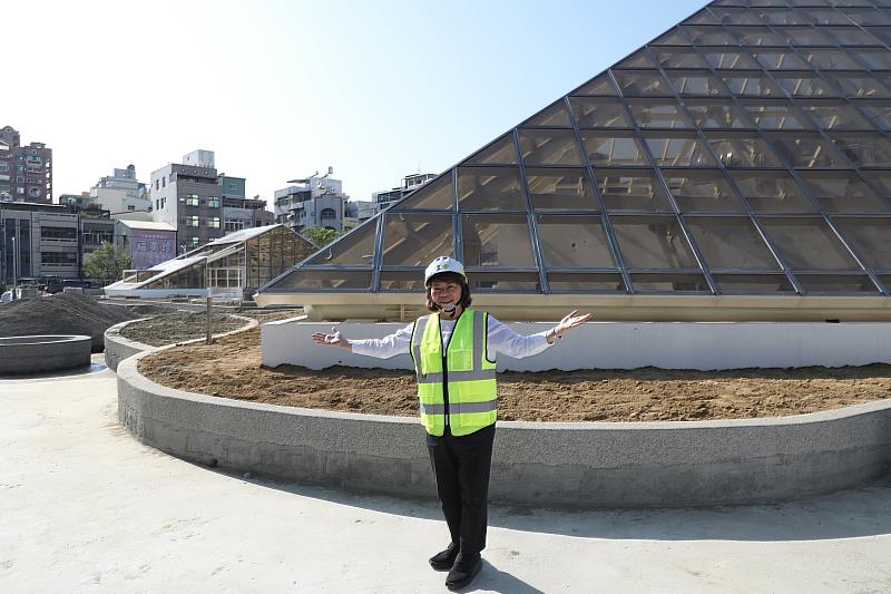 0_黃敏惠市長率隊視察義昌公園停車場工程 (1)_0