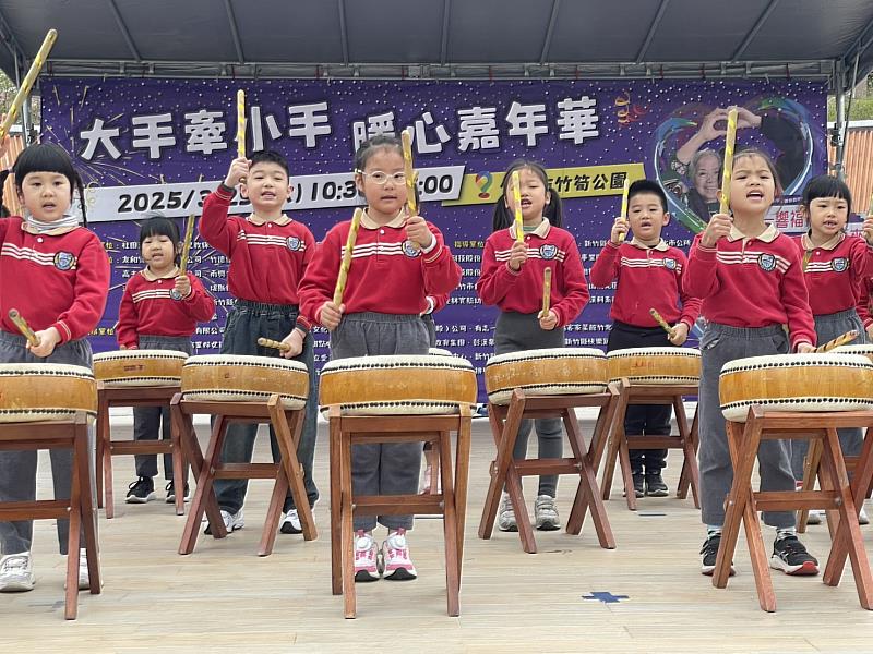 官網-活動除義賣攤位,還有各項表演