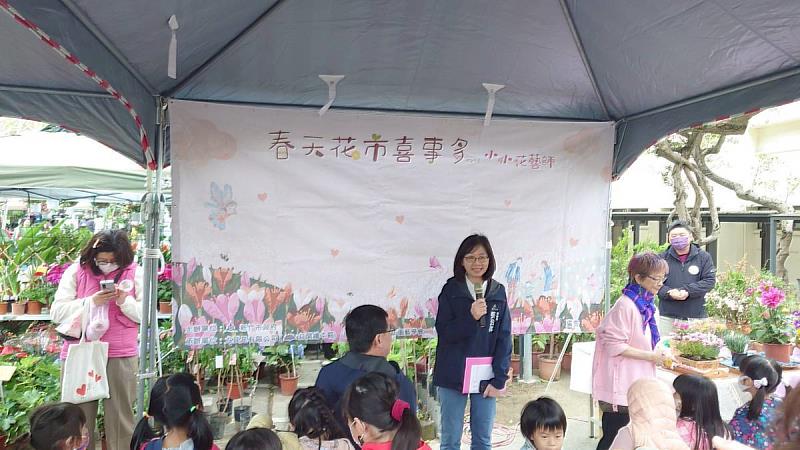 新竹市政府秘書長張治祥致詞。