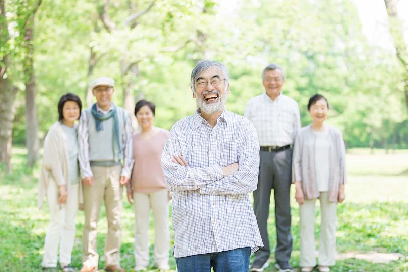圖說:銀髮族人數創新高,南山人壽持續開發具外溢機制並結合長照或壽險的商品,並且透過「健康守護圈」提供健康服務,支持臺灣安心邁向超高齡社會。