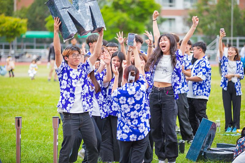 朝陽科技大學113學年度系際盃創意進場競賽由休閒事業管理系奪冠。