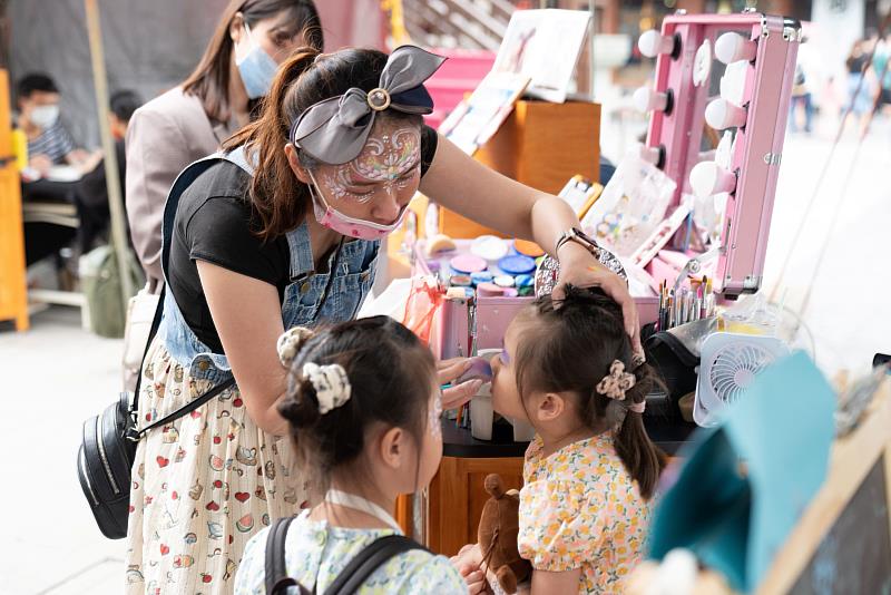 兒童節連假市集以親子冒險為題，邀請多樣美食、文創手作品牌進駐，有吃又有玩。