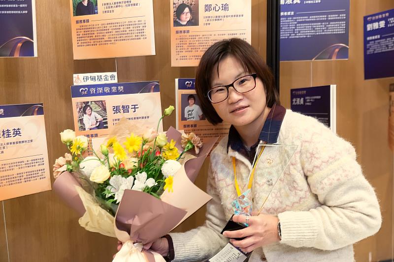 張智于主任深耕苗栗20年，積極促成並推動當地篩檢評估機制，深入山區部落守護慢飛天使。
