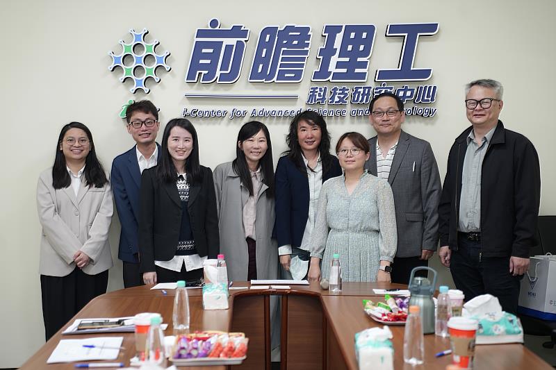 中經院參訪中興大學  為生醫晶片把脈 探究優勢與挑戰
