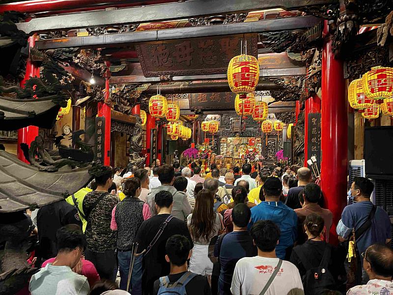 2025大甲鎮瀾宮媽祖回鑾 萬人空巷