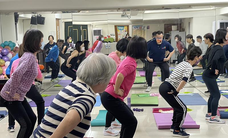 基隆市第34期婦女學苑開課