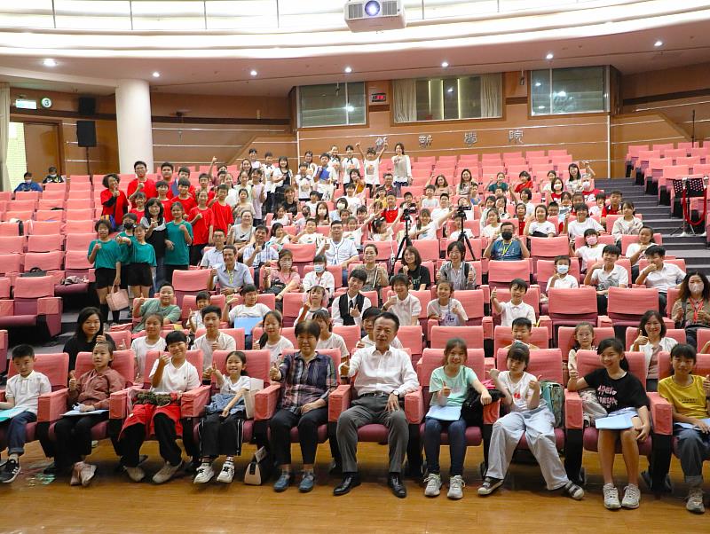 嘉義縣113學年度國民中小學英語日學藝競賽熱鬧登場