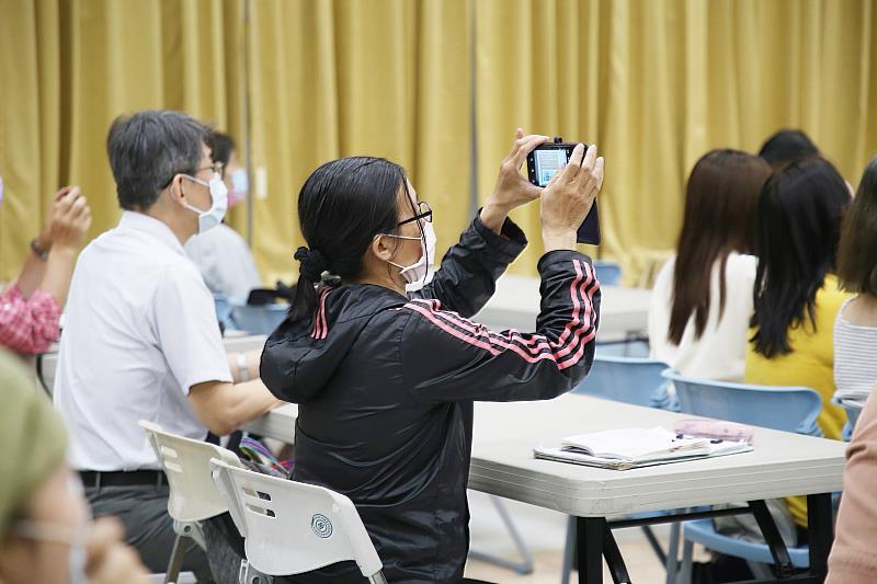 嘉市府攜手外貿協會 助企業以AI行銷 業者反應熱烈