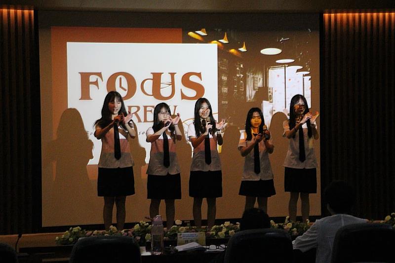 文華高中「Focus Brew」團隊以創新行銷企劃與創業理念，榮獲行銷企劃創意創業組優勝獎。