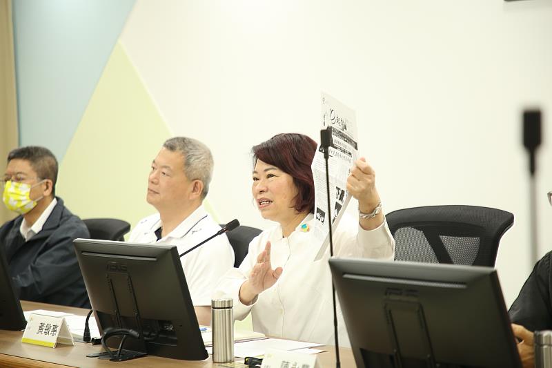 黃敏惠市長提出她任立委時爭取輕軌紀錄