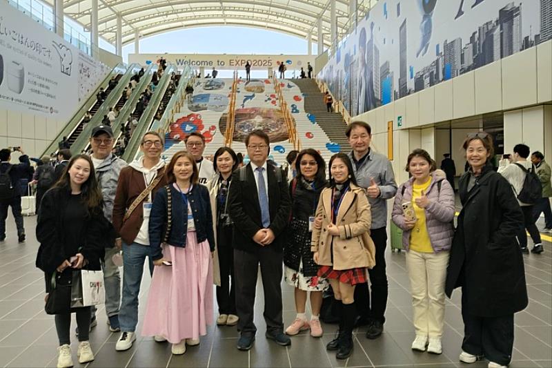 圖／在世博團隊的邀請下，中華大學成為首批參訪團，帶領學子走出國拓展眼界。