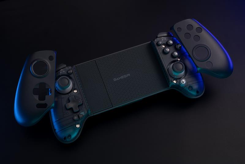 圖2：「Lenovo Legion Tab電競平板套裝」包含電競平板、GameSir G8+遊戲控制器，另加贈Perplexity Pro 1年、MyVideo、KKBOX及YouTube Premium