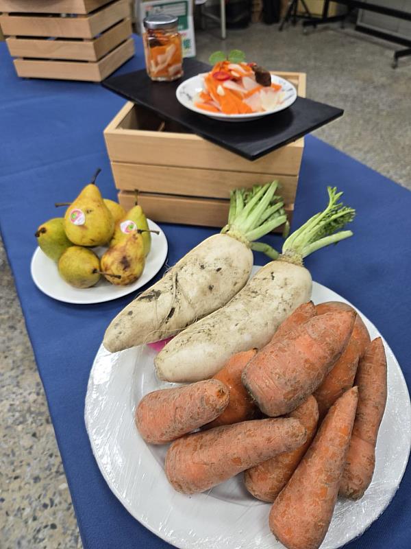 本次活動主題為「味你而來」將賣相不佳的食材再利用