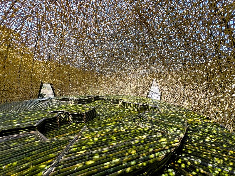 「2025瀨戶內國際藝術祭」臺灣藝術家王文志參展作品《擁抱小豆島》內部一偶。（攝影_宋隆泉）（駐日臺灣文化中心提供）