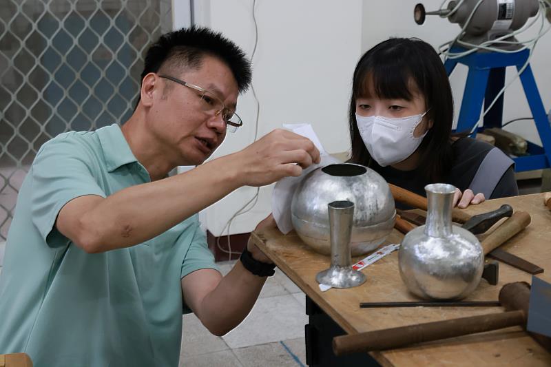 工藝中心開設多元課程，期待培育更多新世代及跨域領導人才