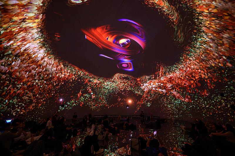 C-LAB FVL DOME@2025台積心築藝術季展出作品《第二自然》。圖／C-LAB提供、王世邦攝影。