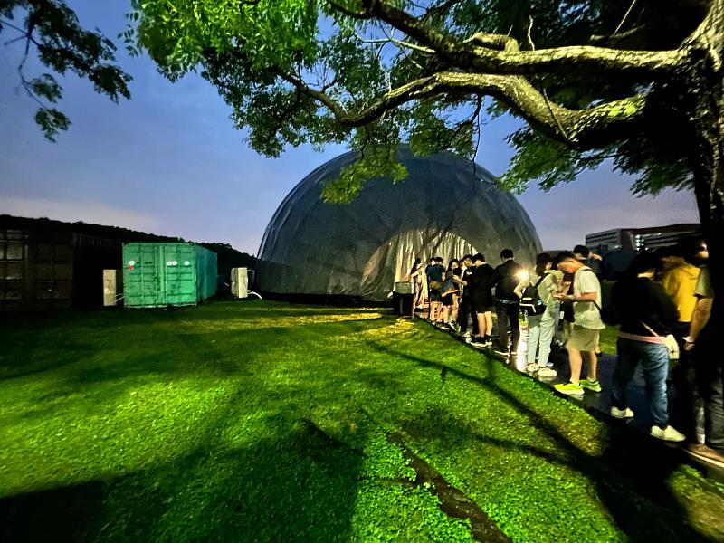 C-LAB 穹頂劇場受台積電文教基金會邀請，於清華大學「台積心築藝術季」亮相。圖／C-LAB提供。
