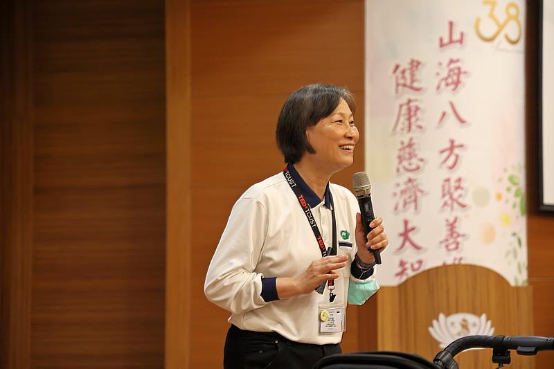 護理助產師王淑芳老師帶來與胎內記憶的延伸，讓親子共感連結成為孕期心理健康與親子親密情感的祕訣。