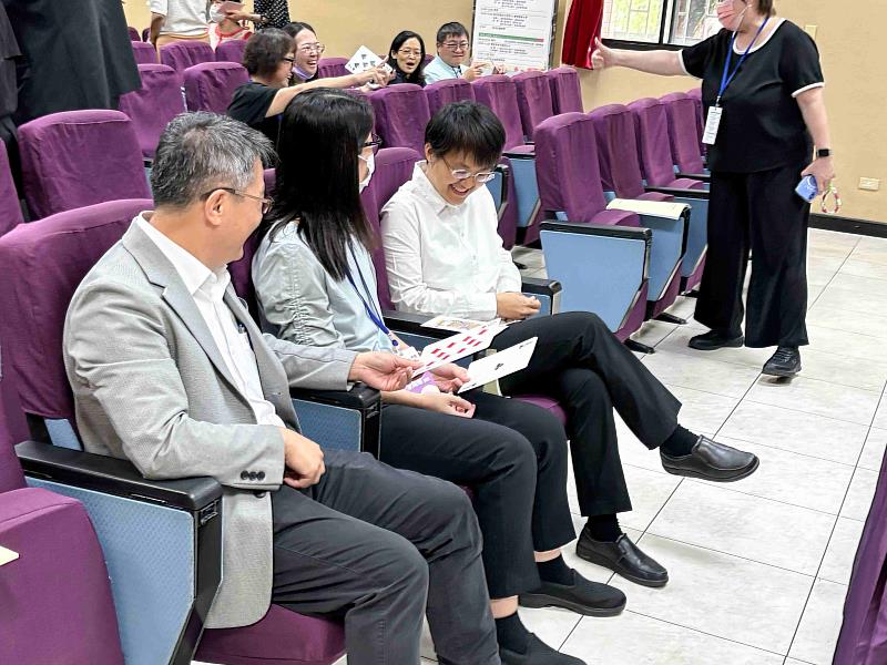 古主委親自參與工作坊課程內容